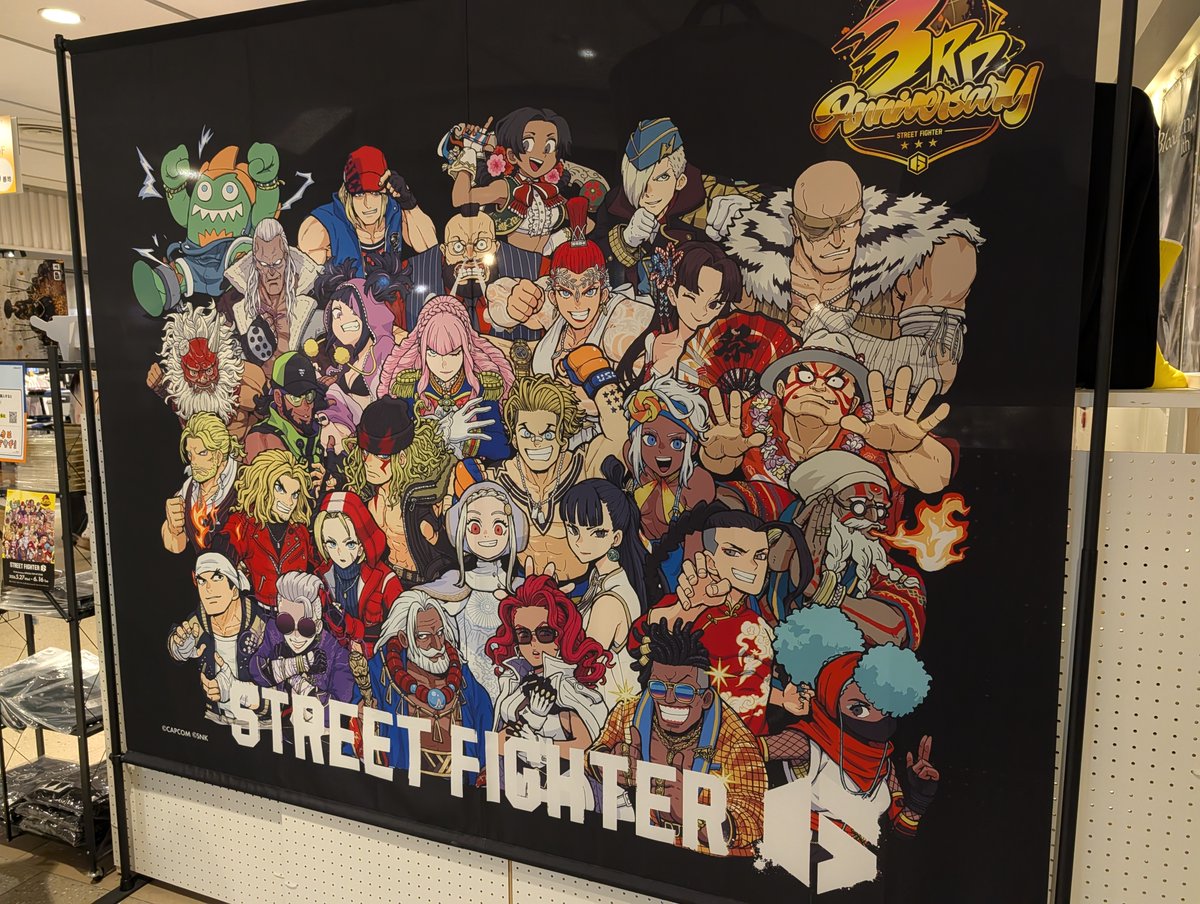 kingddd17's tweet photo. just some neat ads when i was exploring Japan. https://t.co/C2CKs5rr2j