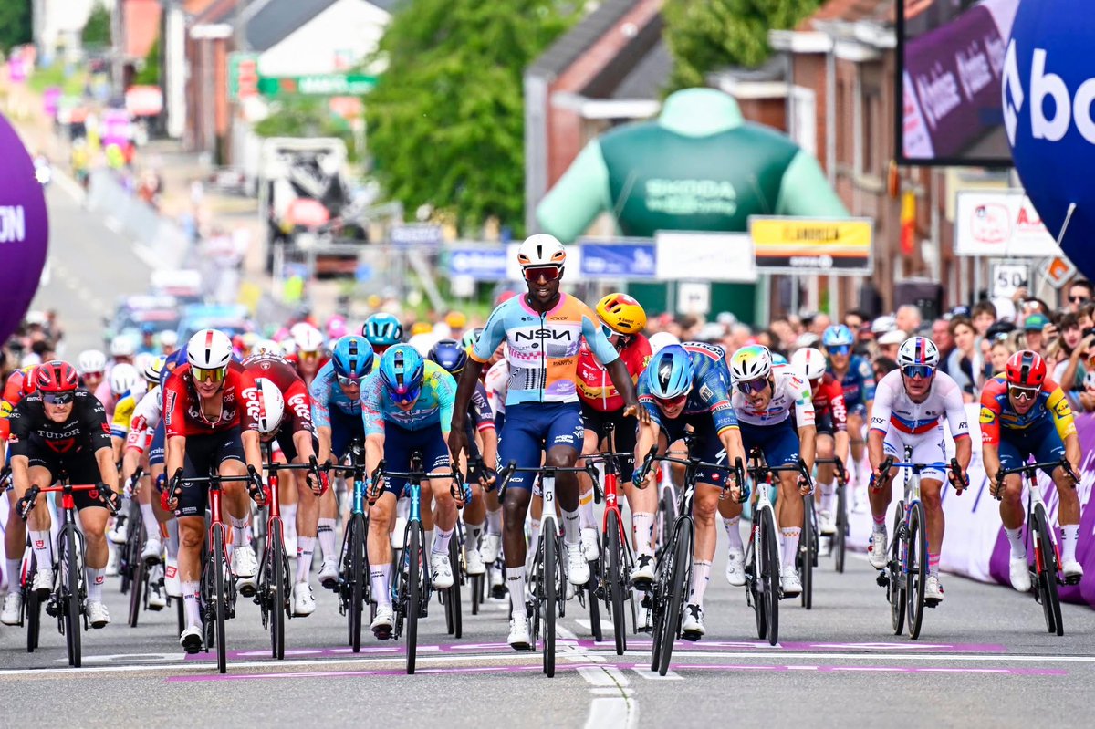 michael_teclai's tweet photo. 🇪🇷Eritrea shines bright through its outstanding athletes.  Hard work, success, and strong sports support at home = pride for  Eritreans everywhere.

Thank you to all who make this possible!  🇪🇷✨

@GrmayeBiniam  #Eritreancycling https://t.co/wUAjUKJtM6