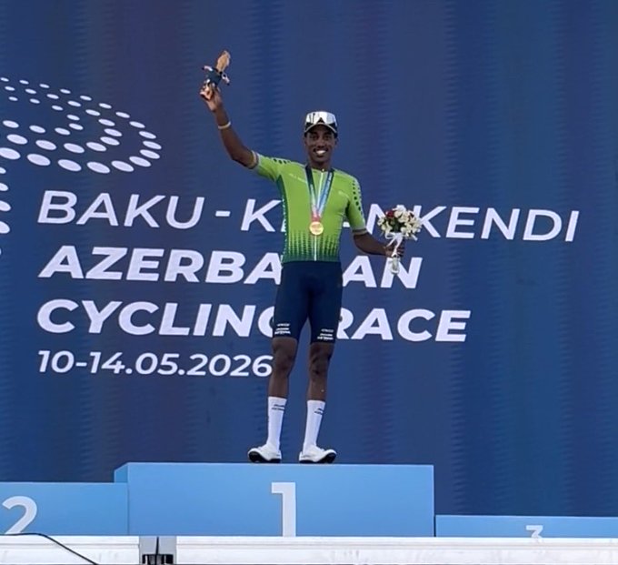 michael_teclai's tweet photo. 🇪🇷Eritrea shines bright through its outstanding athletes.  Hard work, success, and strong sports support at home = pride for  Eritreans everywhere.

Thank you to all who make this possible!  🇪🇷✨

@GrmayeBiniam  #Eritreancycling https://t.co/wUAjUKJtM6