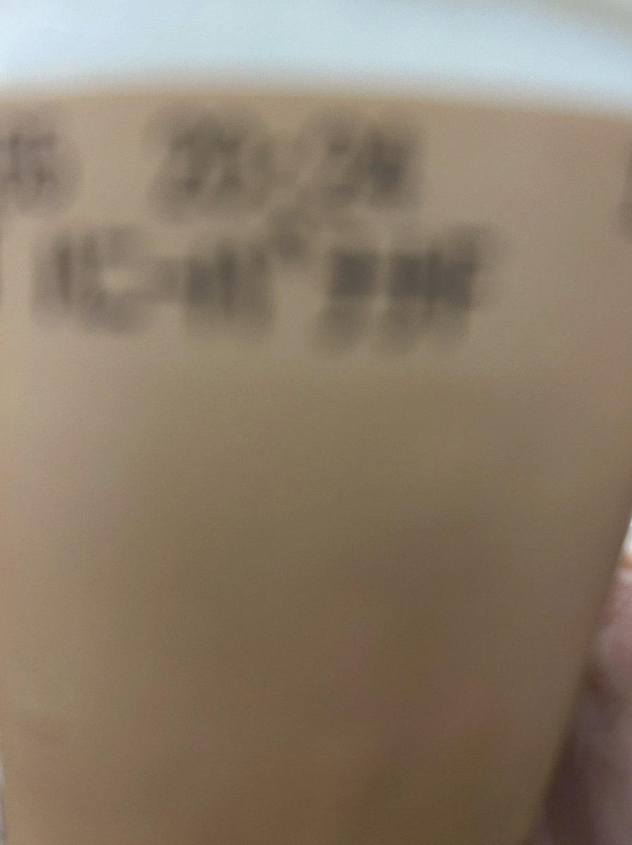 Factsbite's tweet photo. めっちゃ楽しかった💕
他にも来ていた皆さんも仲良くしてくれてありがとうございます！！
パフォーマンスのファンサで無事尊死しました…😇💗
名札も可愛すぎたし、物販も買えてよかった！もうすでに全部家宝です😌
またオフ会行きたいな〜 https://t.co/SNWEv5wg0W