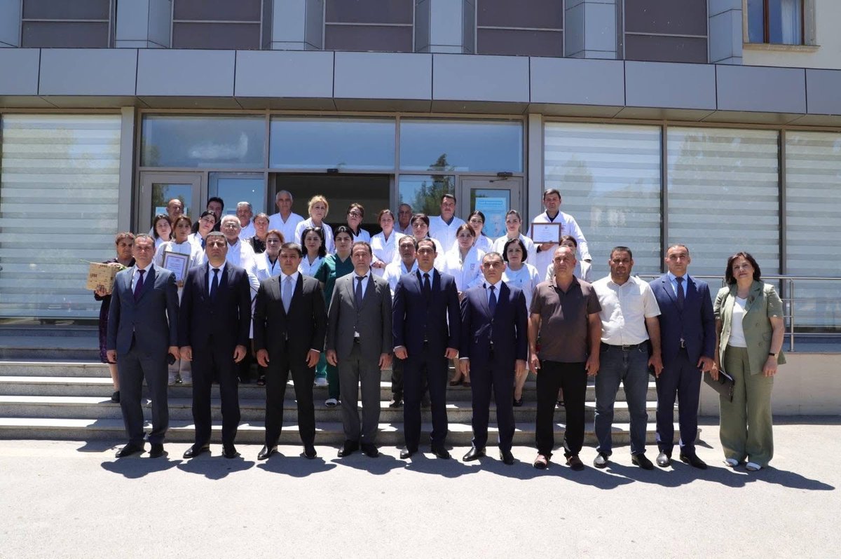 YAPNeftcala's tweet photo. Neftçala rayonunda 17 İyun Tibb İşçilərinin Peşə Bayramı qeyd olunub.
#YAPNeftchala
https://t.co/eHNVDEQyMx https://t.co/npNNv4Kymu