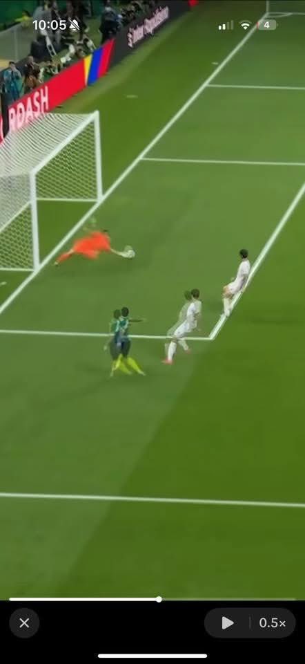 neverfll21's tweet photo. @SmartBetsMex Fueron 2 remates a puerta, la página de la FIFA lo menciona https://t.co/YXGzM9lMv2