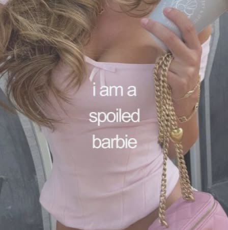 AspiringGyal's tweet photo. living my spoiled barbie era in full pink mode 🎀 too cute to be humble, too expensive to be stressed 💅🏻 https://t.co/uq88597YNi