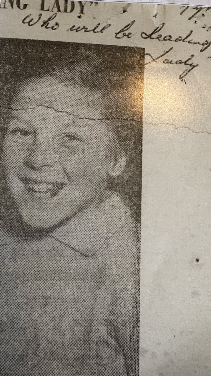CLAN_AU's tweet photo. Wendy 82 ys sent us this photo which was in @ballaratcourier when she was in #Ballarat Orphanage
“Who will be the Leading Lady “
We would live to get a copy of the article for her & our records 😊 https://t.co/tGXrwJxLYt