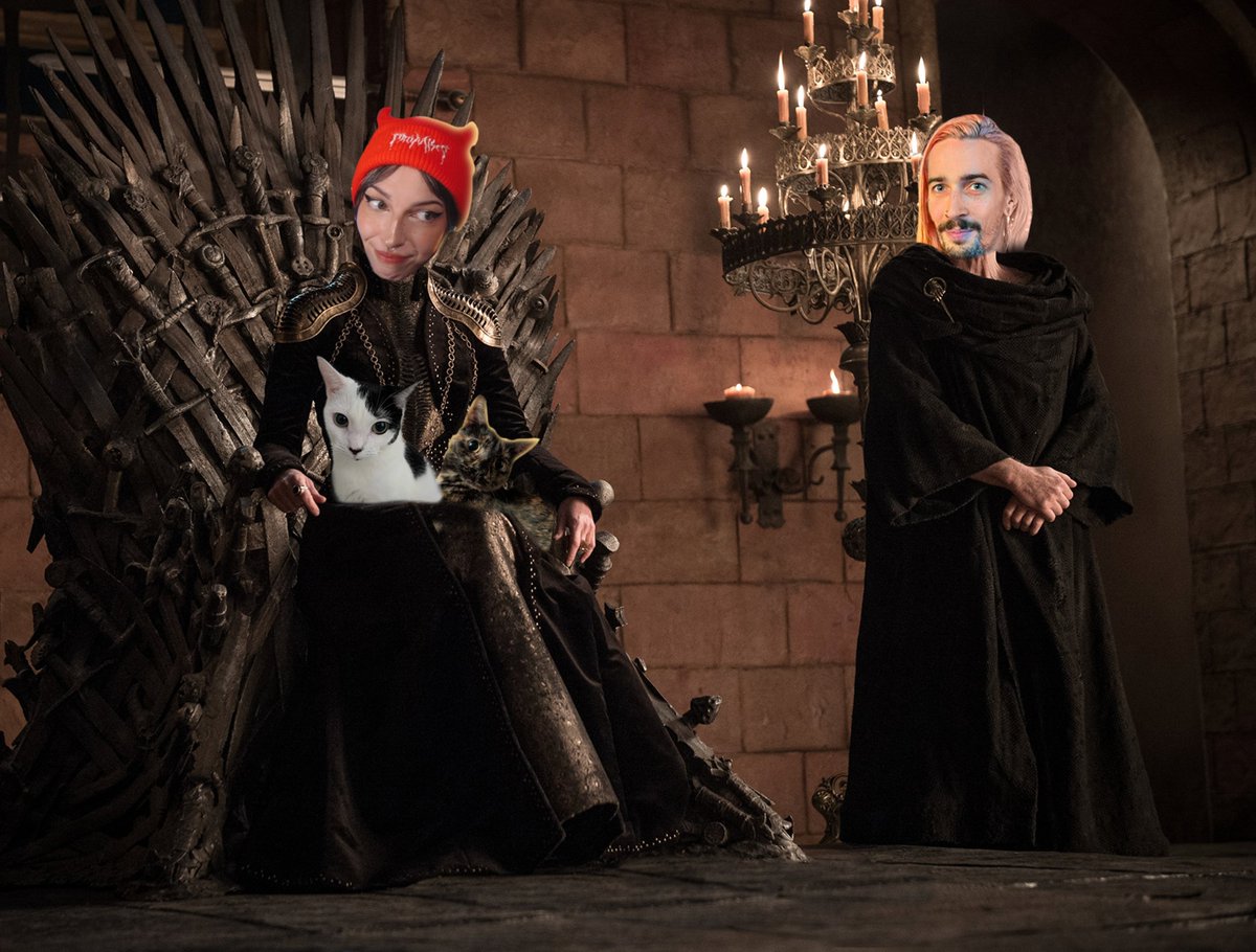 DezzMalone's tweet photo. @sailorbeeee @HouseofDragon Some say she was always destined for the Throne https://t.co/RM4nKWx6fh
