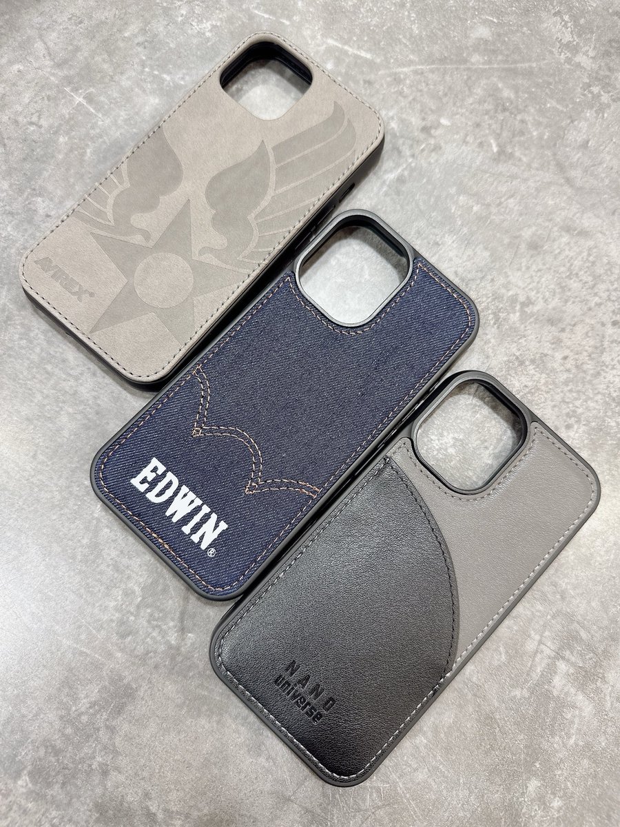Mfactory_est's tweet photo. 【父の日���フトにおすすめ🎁📱】

父の日におすすめ💝

🩶AVIREX
スエード生地がおしゃれ✨
カード収納付き＆スタンドにもなる便利仕様◎

👖EDWIN
MagSafe対応のデニムケース📱
使い込むほど味が出て、経年変化も楽しめるのが魅力♡

🖤NANOuniverse
幅広い方におすすめ！
カード収納付きで実用的👌🏻 https://t.co/WxpWlmPNDj