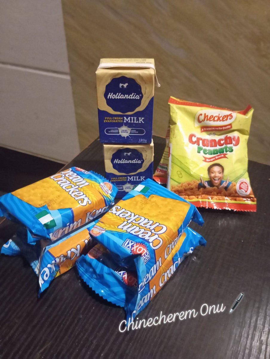 Adunniolaide02's tweet photo. Earlier today, I went round our compound telling my neighbours that I had started a mini supermarket in my room.

I now sell juice and biscuits, so they can always buy from me for their children.

After announcing it, I went back to my room and my roommate told me that the startup goods I had were too small.

I told her I know.

After all, Rome was not built in a day.

Some of the big businesses we know today started small like this too.

So nobody should despise my little beginning.

My roommate said okay and didn't say anything about my business again before leaving for work.

Okay!

This evening when she came back, she looked at the table, saw how empty everywhere was and shouted: "Wow! Neche, you sold out everything?"

I just nodded and didn't say a word.

She went to drop her bag, then noticed the empty biscuit nylons and juice packs inside the waste bin.

She turned and asked: "Neche, don't tell me you ate everything."

I looked at her and said: "Yes, I ate everything."

"There was no food, and I hadn't made any sales, so I had to eat what was available."

Besides, I will start again when I receive my salary by the end of the month...

After all, the downfall of a man is not his end! 😕

Chinecherem Onu 🖊️