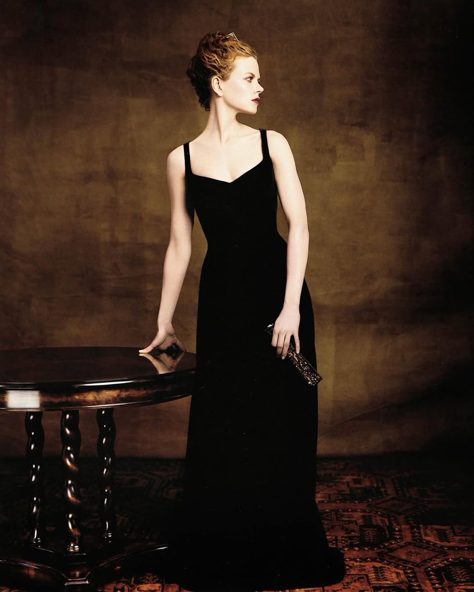 SabrinaMoro9's tweet photo. 📸  Steven Meisel
Nicole Kidman, Vogue, 1999 https://t.co/4pSFQgzMNq