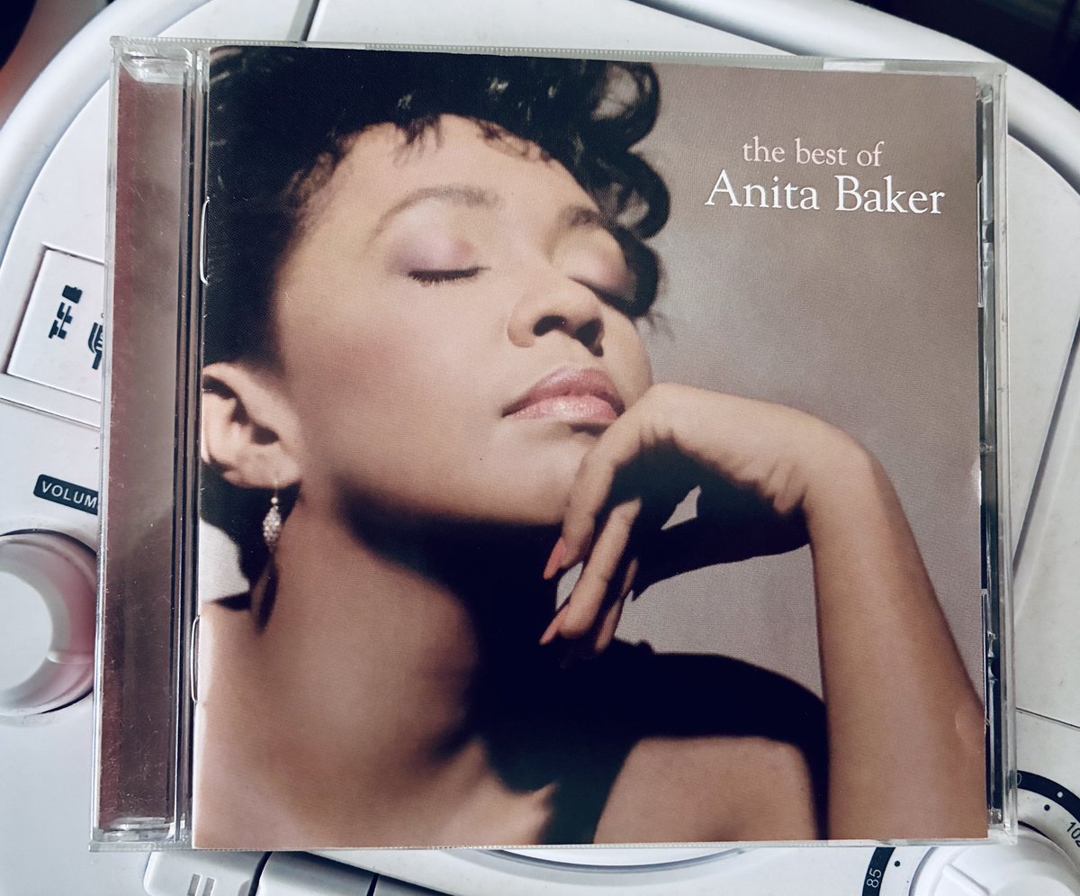 audio_collector's tweet photo. THE BEST OF ANITA BAKER (2002) the compilation album by Anita Baker on CD format.
 
Released 24 years ago today, June 18th, 2002, by Rhino Records

#musicfromthelastcentury #anitabaker #todayinpopmusic #rnbsouldmusic #cdmusiccollectionpost https://t.co/EDNl5xvJe8