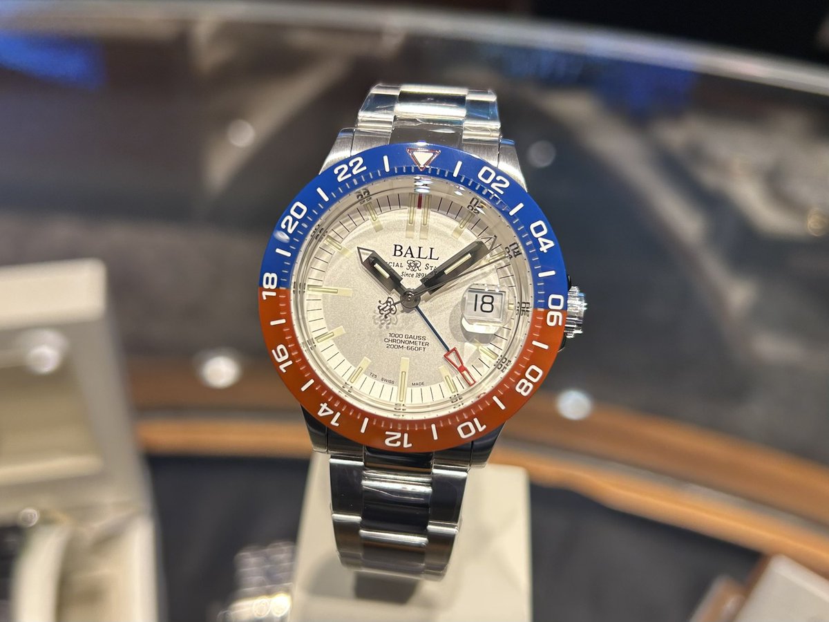 AndB1022's tweet photo. 【新作入荷】
ボールウォッチ新作「アウトライアー」が入荷しました⌚️

世界限定1,000本の希少なGMTモデル。
どの文字盤も魅力的で実物はさらに綺麗です✨

ご試着も承っておりますので、お気軽にお問い合わせください。

#ボールウォッチ #ballwatch #腕時計 #機械式時計 https://t.co/ssSXXyTKuO