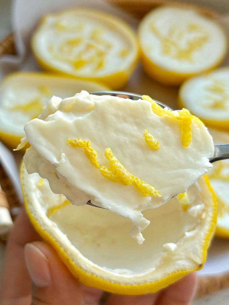 Diana938734391's tweet photo. Savoring the first crispy bite of homemade lemon tart—tangy, sweet, and pure joy in every crumb ， https://t.co/yzSANrI4Qk