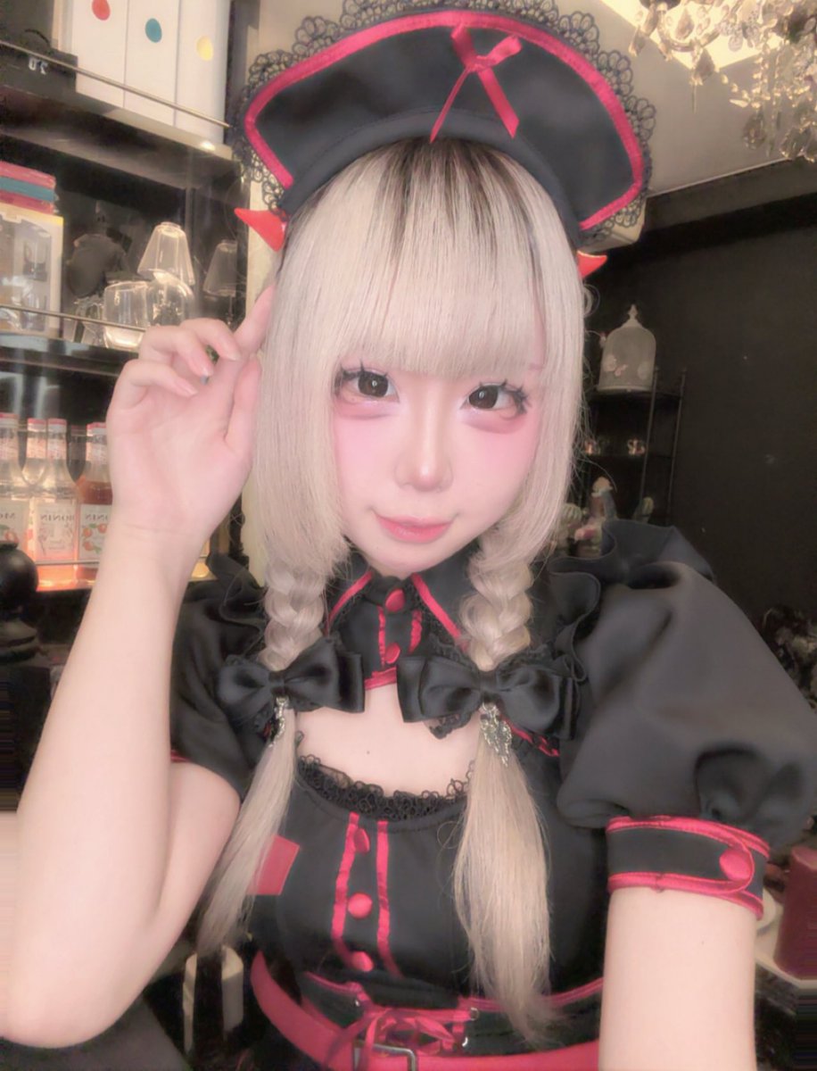 Devicli_lilia's tweet photo. りりあいてます❣️
今日はしあちゃんと🥰23時まで待ってます‼️
 #コンカフェ  #秋葉原コンカフェ https://t.co/92Nmipf8Aq