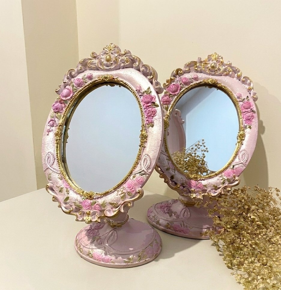 diarylullaaa's tweet photo. 🪞💍📿

Vintage stuff that never goes out of style ✨

🪞Mirror
https://t.co/SWDizzoZhX

💍Ring
https://t.co/CdFux73Yyq

📿Necklace
https://t.co/65piDGwcGi https://t.co/7YuSuxadON
