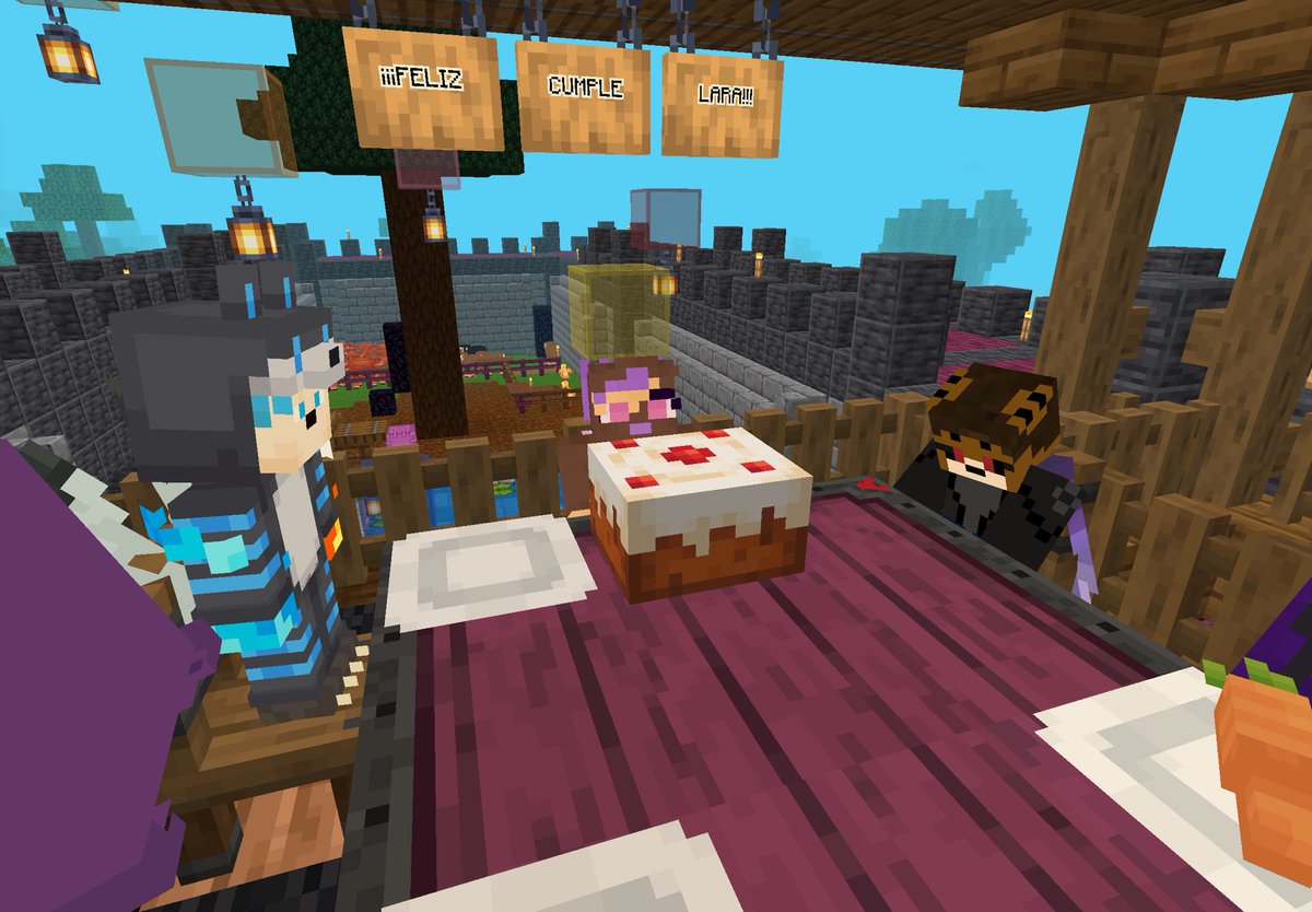 KickBackOficial's tweet photo. Fue muy lindo regresar al Realm y poder pasarla todos contigo en tu cumpleaños @Laralabunuy fue un momento muy especial
#Minecraft #minecraftbuilds #gaming #minecrafter #minecraftpe #minecraftbuild https://t.co/uw9KW30T1Z