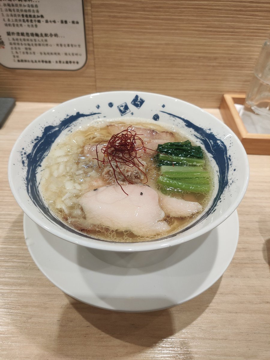 _OAZen's tweet photo. 🦀🦀🍜🍜 https://t.co/cas7ChPCsO