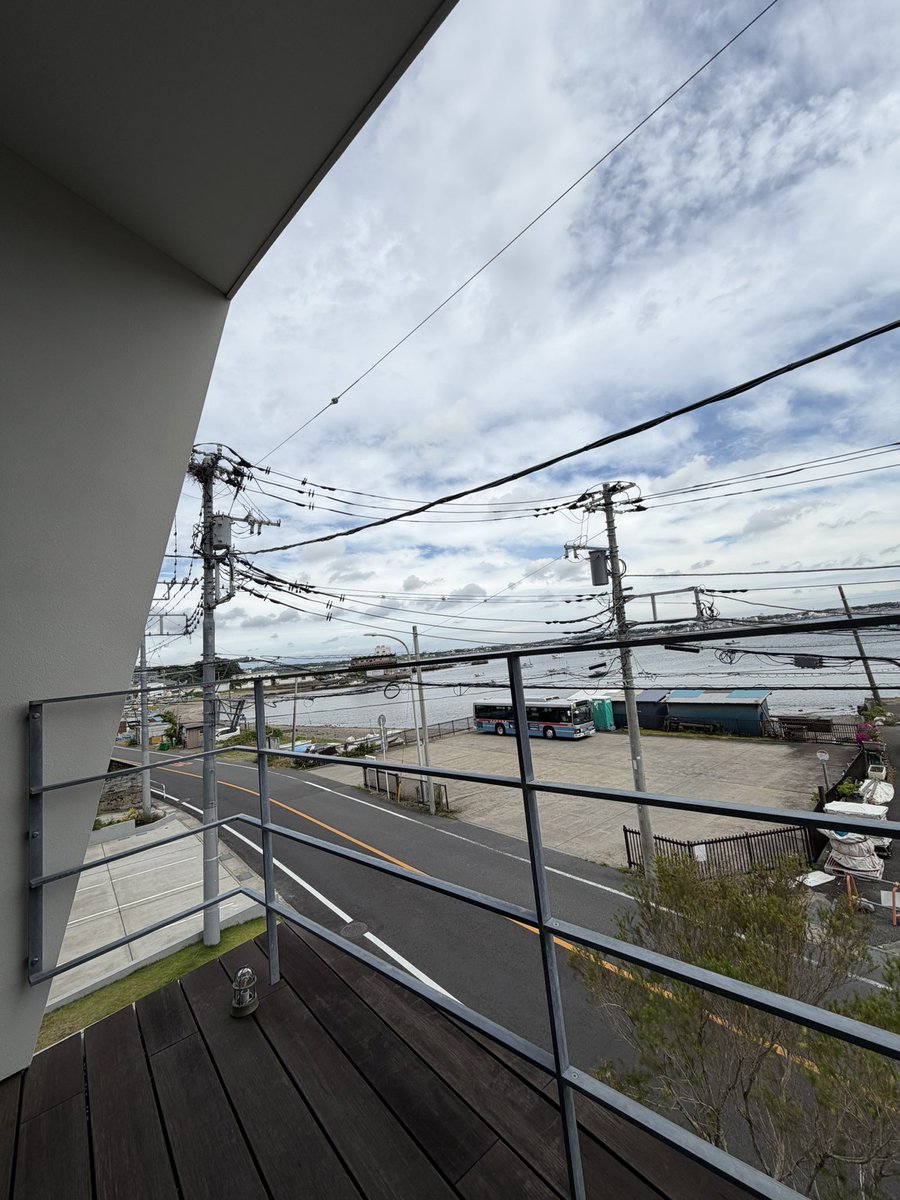 model3tesler's tweet photo. PORTLANDS cafe
平日限定でテスラオーナー10%割引✨ https://t.co/i39YFoa2cu