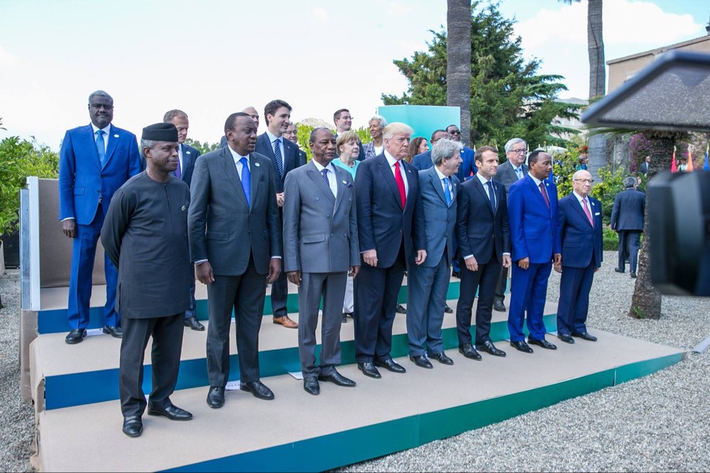 sedesacomms's tweet photo. @GideonKimaiyo_ Is the man on the front row here in a blue tie and rubbing shoulders with H.E DJT, your Keiyo neighbour! Nkt https://t.co/K6oq09wFKC