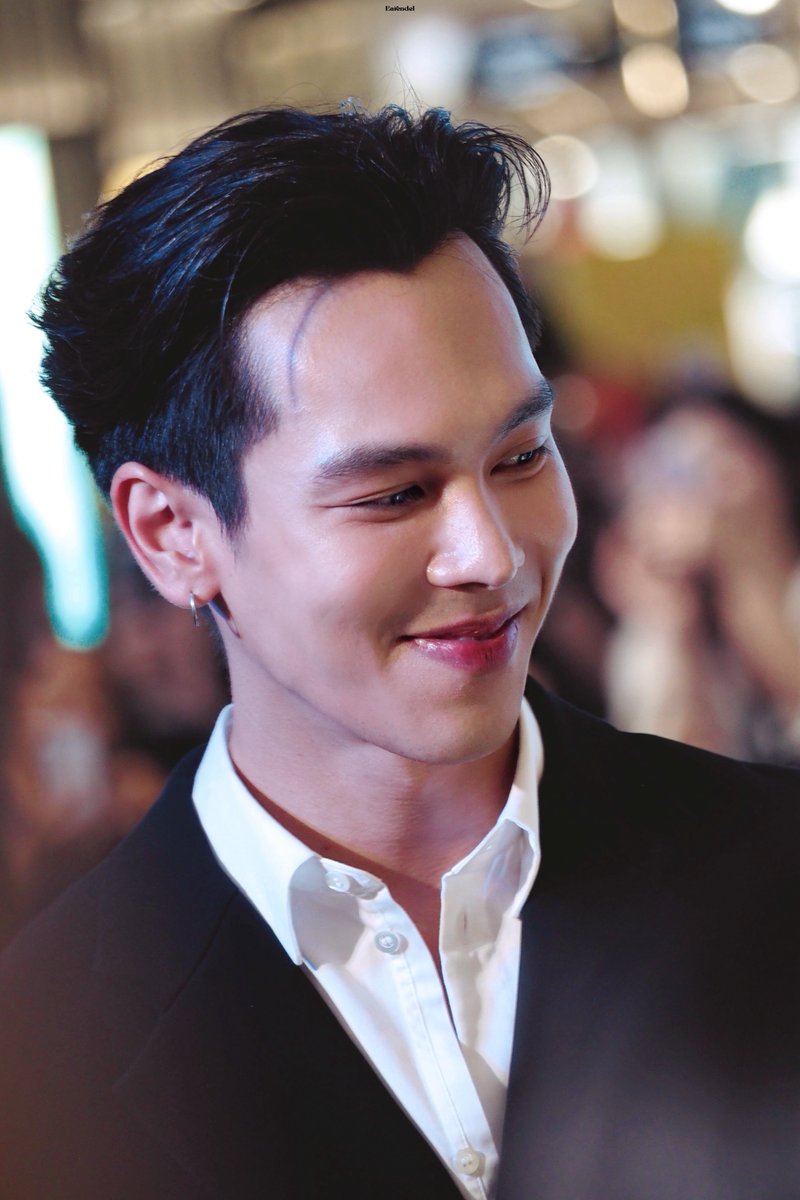 Earendel_39's tweet photo. ✺

     🥩⁎ 🍅 ꙳ ⋆ 🥬

          ; 🍔🫠

TRE AT LONGINES CTW

#LonginesTHxTRE

#treporapat , #ตรีภรภัทร https://t.co/UdYcFEdmRl