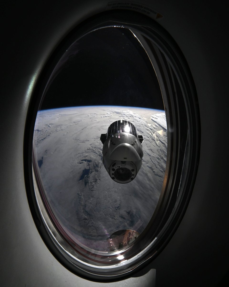 Soph_astro's tweet photo. Day 124, orbit 1932 — The CRS-34 @SpaceX Dragon resupply mission undocked on June 16th at 18:25 CEST and splashed safely down off the coast of California about 20 hours later, on June 17th at 14:11 CEST. Since our arrival, it was the sixth time a cargo vehicle departed the Station (CRS SpX-33, HTV-X1, CRS NG-23, Progress MS-31, Progress MS-32)… and when I think about it, the next time a Dragon capsule splashes down on Earth, it will be ours.

📦 You know that feeling when you move from one home to another, or when you’re heading off on vacation, and you’re wondering if everything will be packed on time, or if all the bags will fit in the trunk 🚚 … The return of a cargo mission feels exactly like that. How can I fit this or that item into the cargo transfer bag 🧳? How should we place the bubble wrap to give the best protection against the g-forces of reentry? Should we use one or 2 layers of bubble wrap?!? We spend a lot of time carefully packing tested hardware, experiments and samples, always keeping in mind the discoveries they might lead to once they’re studied in laboratories on Earth.
 
When this cargo arrived on 17 May, it carried some ice cream 🍦 – a surprise from ground teams 😍 & a rare treat in space – and the freezer won’t be empty on the way down either… Do you remember the video I shared about freezing saliva and blood samples? Those were onboard, and will now be delivered for study without ever breaking the cold chain. I’m sure the scientists will be delighted to see our blood samples, haha, but maybe not as much as we were when we discovered the ice cream 😂 ?

📸 @esa /@NASA  – S. Adenot

#εpsilon • @esaspaceflight •  @Space_Station  • @NASAJohnson •