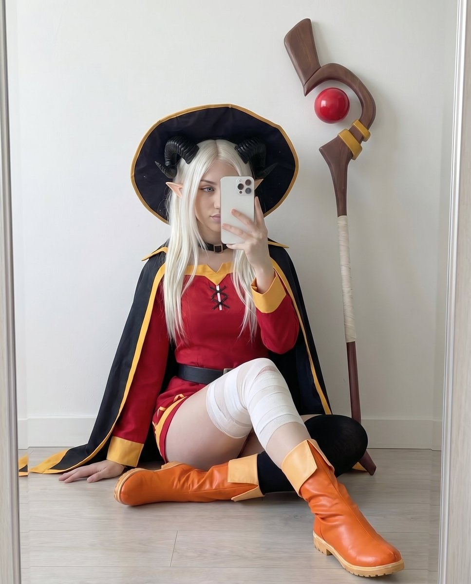 Mia Cosplay 🍓 tweet media