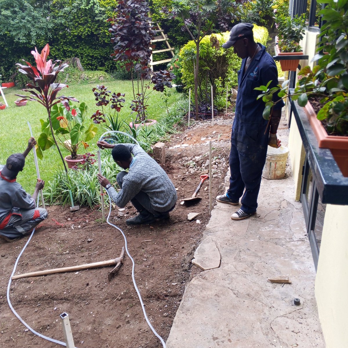 jitplumbers's tweet photo. Another project taking shape this morning
Our team is busy preparing something that's will improve water management and efficiency for our client
Can you tell what your we are working on this photo???
#Plumbingexperts #Watersolution
#RutosG7Wins #UkweliDhidiYaPropaganda https://t.co/vvEasGAxJn