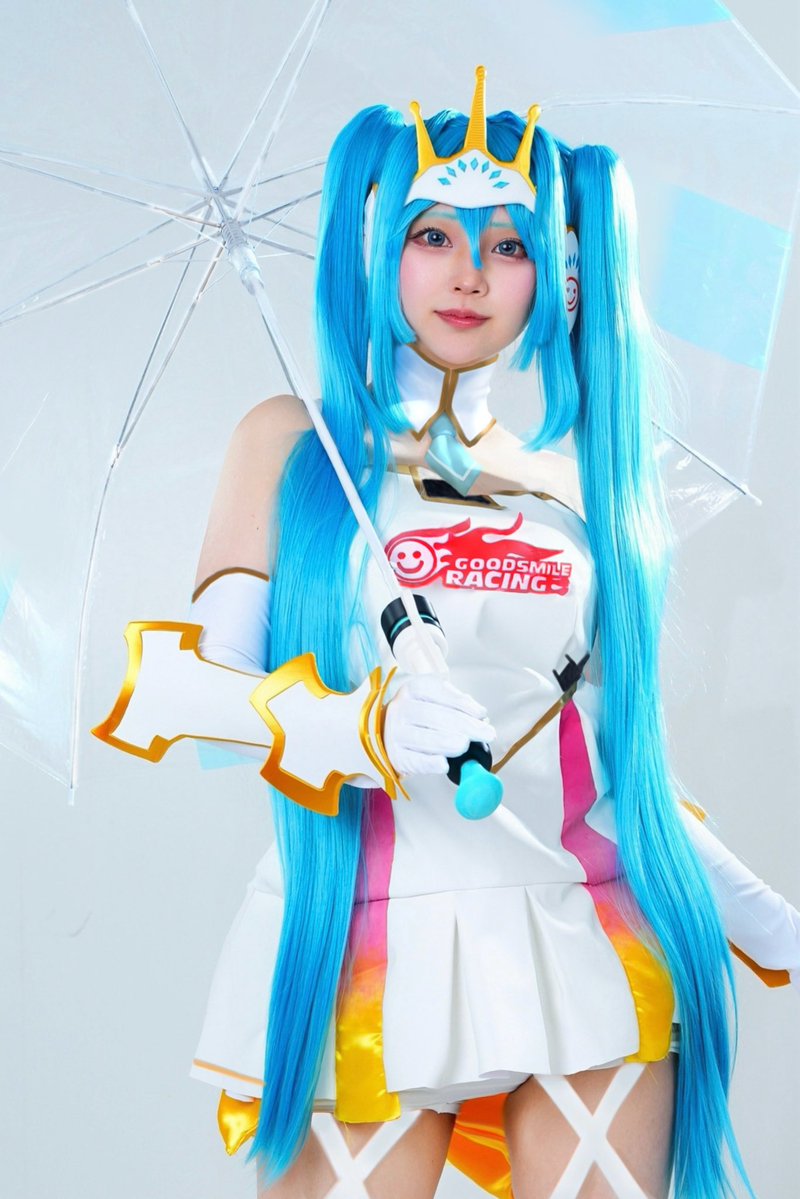 chanponpipipi's tweet photo. VOCALOID / 初音ミク
レーシングミク2015：姫騎士
.
📸▸ catcherさん(@catcher_mgrn )
.
#cosplay #コスプレ
#0613歴代レーシングミク全員集合 https://t.co/mqpuHajpAN