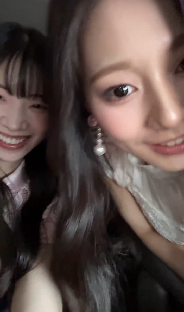 outrodhk's tweet photo. bro who got you smiling like that 😩😩😩 https://t.co/dcKlHCvplS