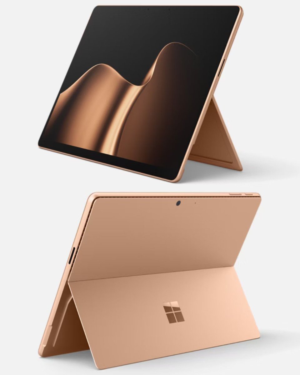drbeel_techno's tweet photo. #Microsoft 
أعلنت مايكروسوفت عن أجهزة اللابتوب الجديدة مع الجيل 12 للـ #SurfacePro و الجيل 8 للـ #SurfaceLaptop بمعالجات كوالكوم سنابدراجون X2 كما في الصور .
يتبع https://t.co/Iu1CZn8UBy