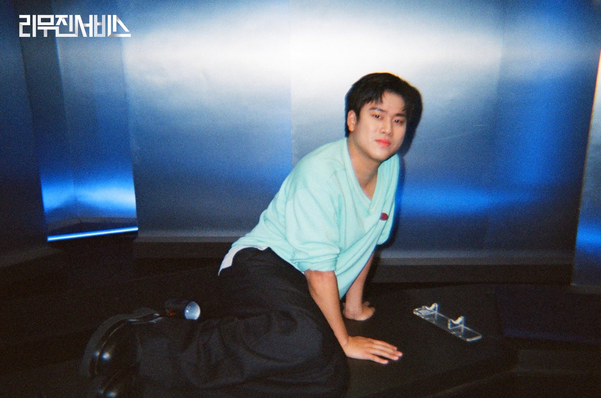 mujin_plz's tweet photo. 무쥔장, 민트 코어에 탑승하시겠습니까?
ㄴ🦊: 네!!!💚🤎
그렇다면 림썰은. . .
매일 무쥔장 플리로 OOTD를 완성하는
일명 무쥔장 코어(?)에 탑승하겠습니닷🚗
(사실 이미 탑승 중 헷)

@BPM_LMJ

#이무진 #LEEMUJIN 
#리무진서비스 #LMJSV https://t.co/fwhhnHKc02