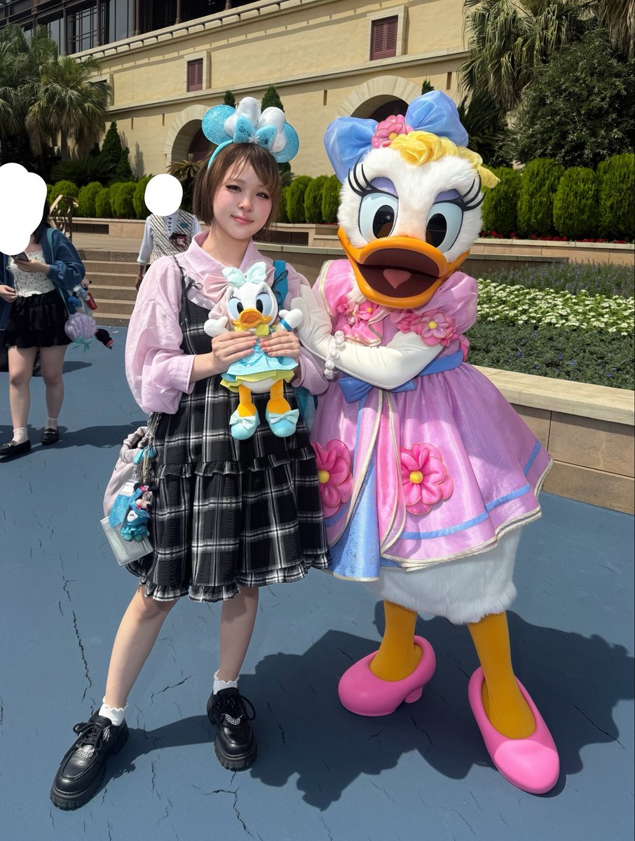 oct_sisi's tweet photo. 本日
ぜっっったいに元の分からない解像度低めのバウンドでインパ
当てれた人はすごいと思うファッションちゃんと撮ってることがヒントってくらいです https://t.co/fVJeeRZpLT