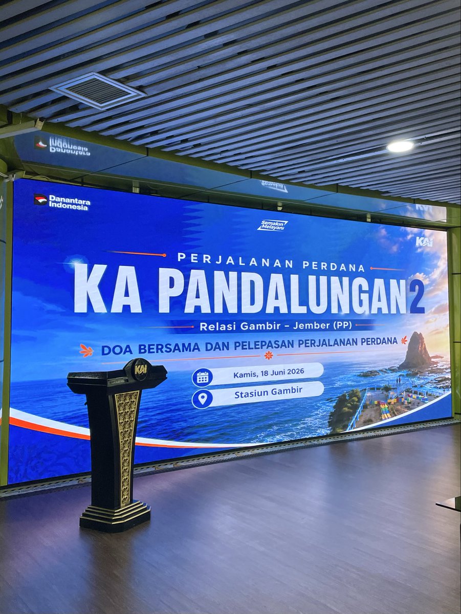 brithyanugroho's tweet photo. 𝐏𝐞𝐫𝐣𝐚𝐥𝐚𝐧𝐚𝐧 𝐏𝐞𝐫𝐝𝐚𝐧𝐚 𝐊𝐀 𝐏𝐚𝐧𝐝𝐚𝐥𝐮𝐧𝐠𝐚𝐧 𝟐

Kamis, 18 Juni 2026. KA Pandalungan 2 dengan nomor KA 7047-7050 relasi Gambir - Jember PP resmi beroperasi.

Kereta ini membawa kelas full Eksekutif Stainless Steel Gen 1 dengan jadwal keberangkatan di pagi hari. https://t.co/PBWDd1CL9Y