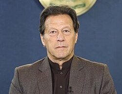 ehtshamkiani's tweet photo. بریکنگ نیوز: سپریم کورٹ نے عمران خان سے فیملی اور وکلاء کی جیل ملاقاتیں عدالتی حکم کے باوجود نہ کرانے پر توہینِ عدالت کیس میں سپریٹنڈنٹ اڈیالہ جیل، ہوم سیکرٹری پنجاب، ایڈوکیٹ جنرل اسلام آباد اور پنجاب کو نوٹسز جاری کر کے تین ہفتوں میں جواب طلب کر لیا، جسٹس محمد علی مظہر کی سربراہی میں تین رکنی بنچ نے سماعت کی