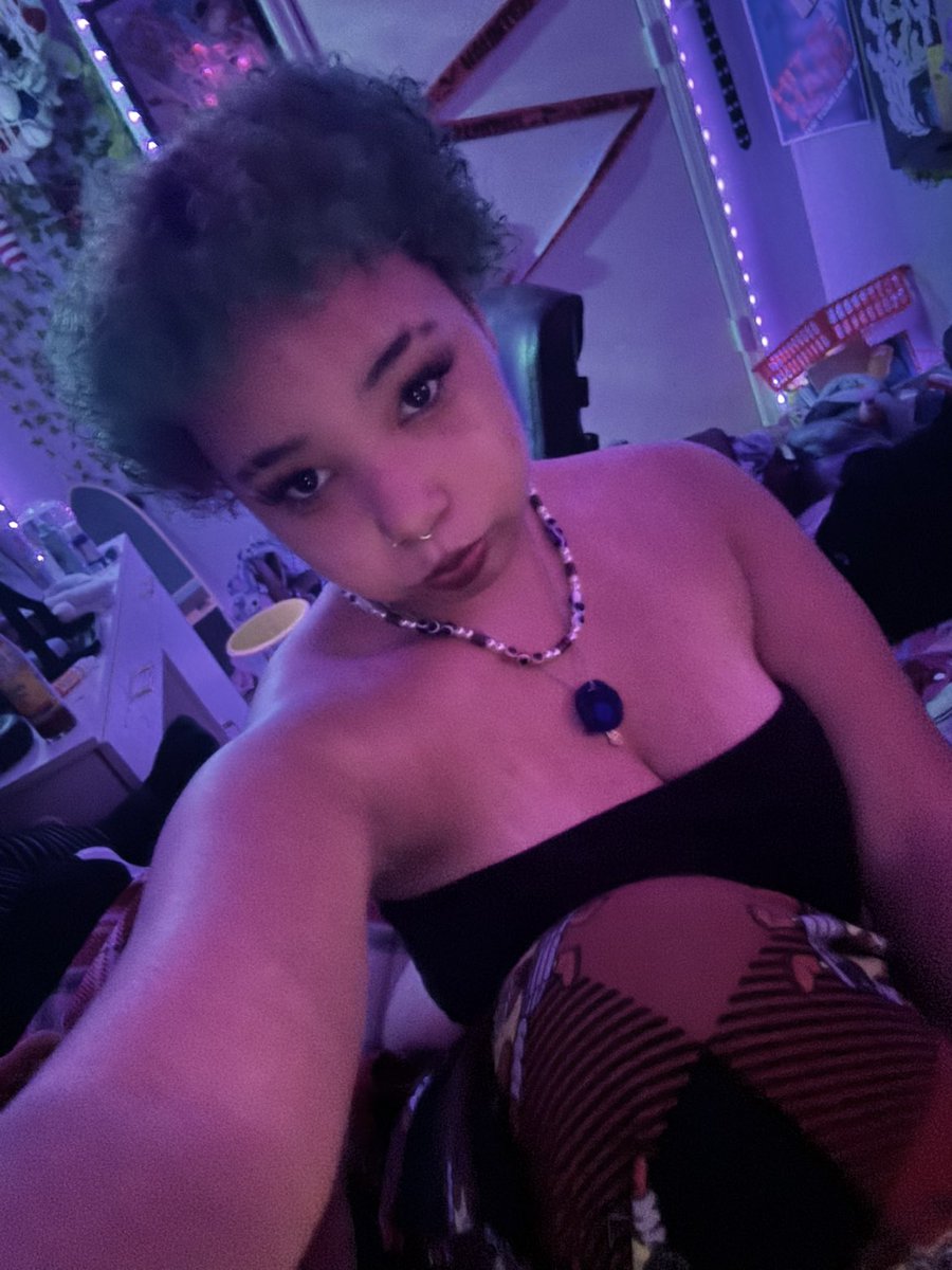 Arii (@ArriannaNe55220) / Posts / X