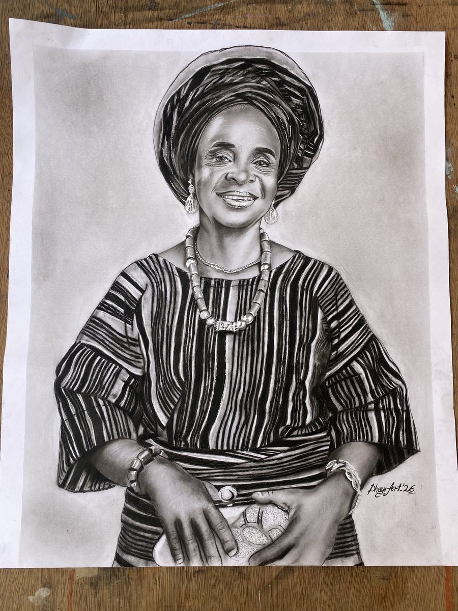 dheeji_art's tweet photo. Not to brag, but I made this with charcoal pencil ✏️ 

Commissioned art. https://t.co/iaFOH16sba