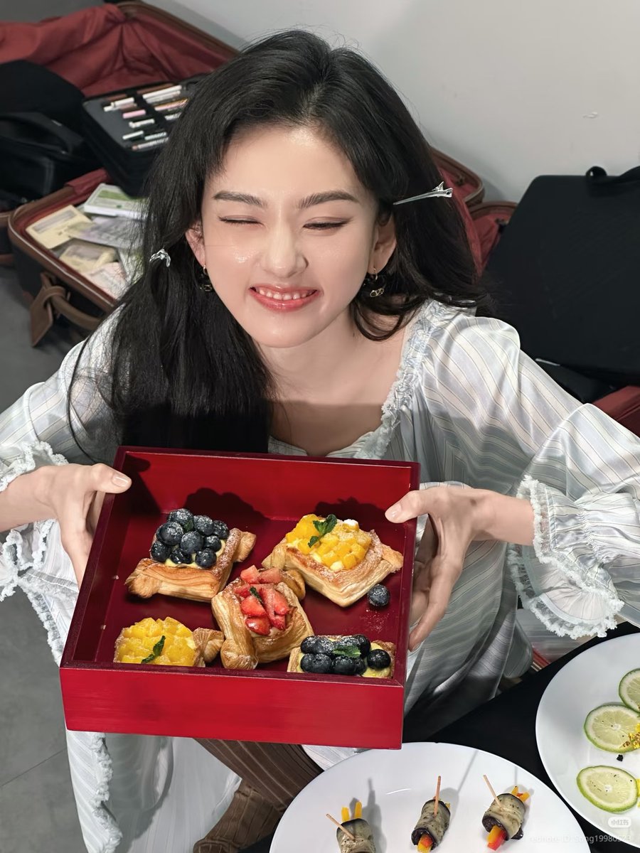 𝐌𝐢𝐥𝐚𝐧, 赵. tweet media