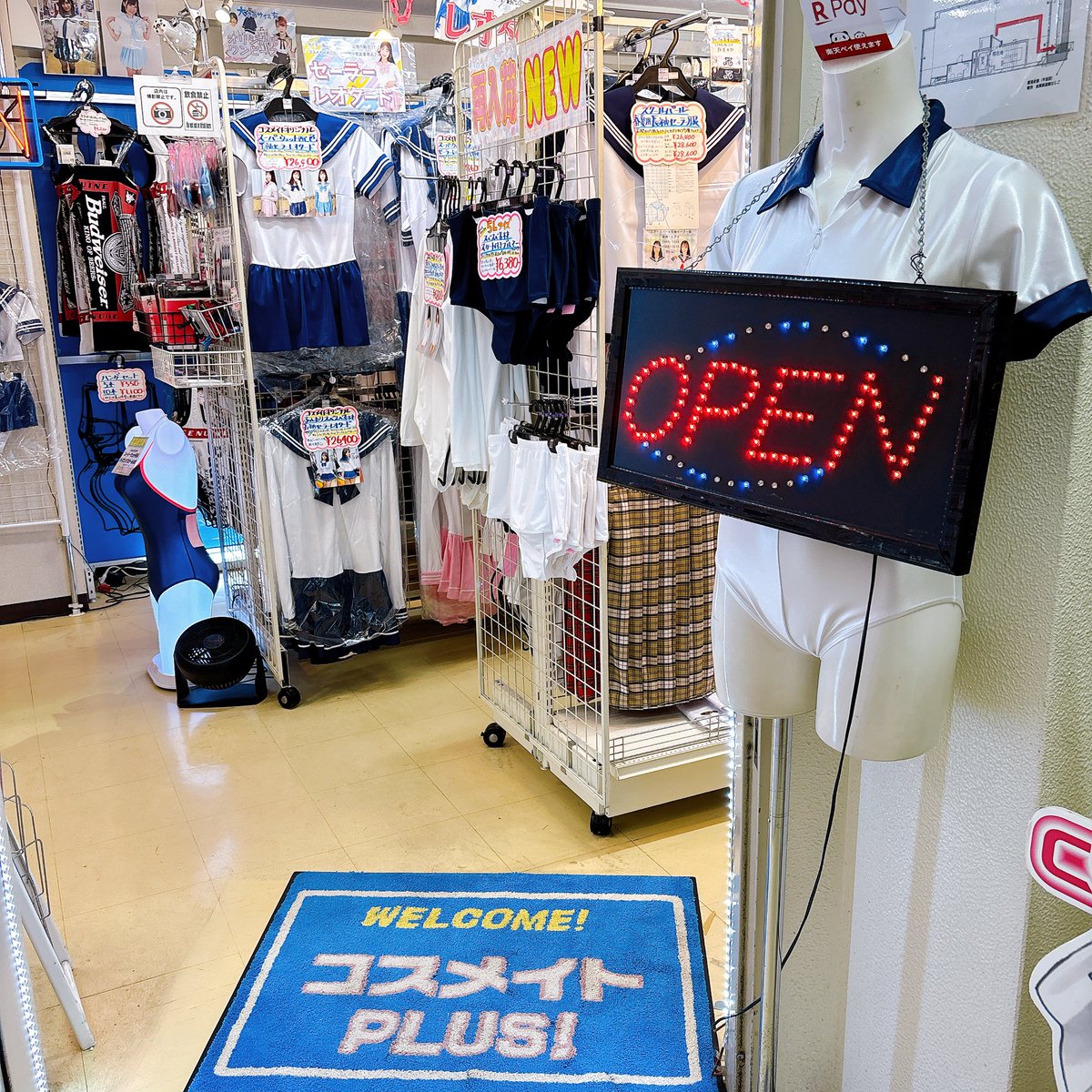 cosmate_plus's tweet photo. お待たせしました‼️
店内工事終了、通常通りの営業中🈺

新商品のインゴムショーツ、是非明るくなった店内でご覧下さいませ。
ご来店お待ちしております。

#コスメイト #コスチューム #コスプレ #秋葉原 #衣装 #セーラー服 #インナー #オリジナル #レオタード #スクール水着 https://t.co/dCMGJL02Oq
