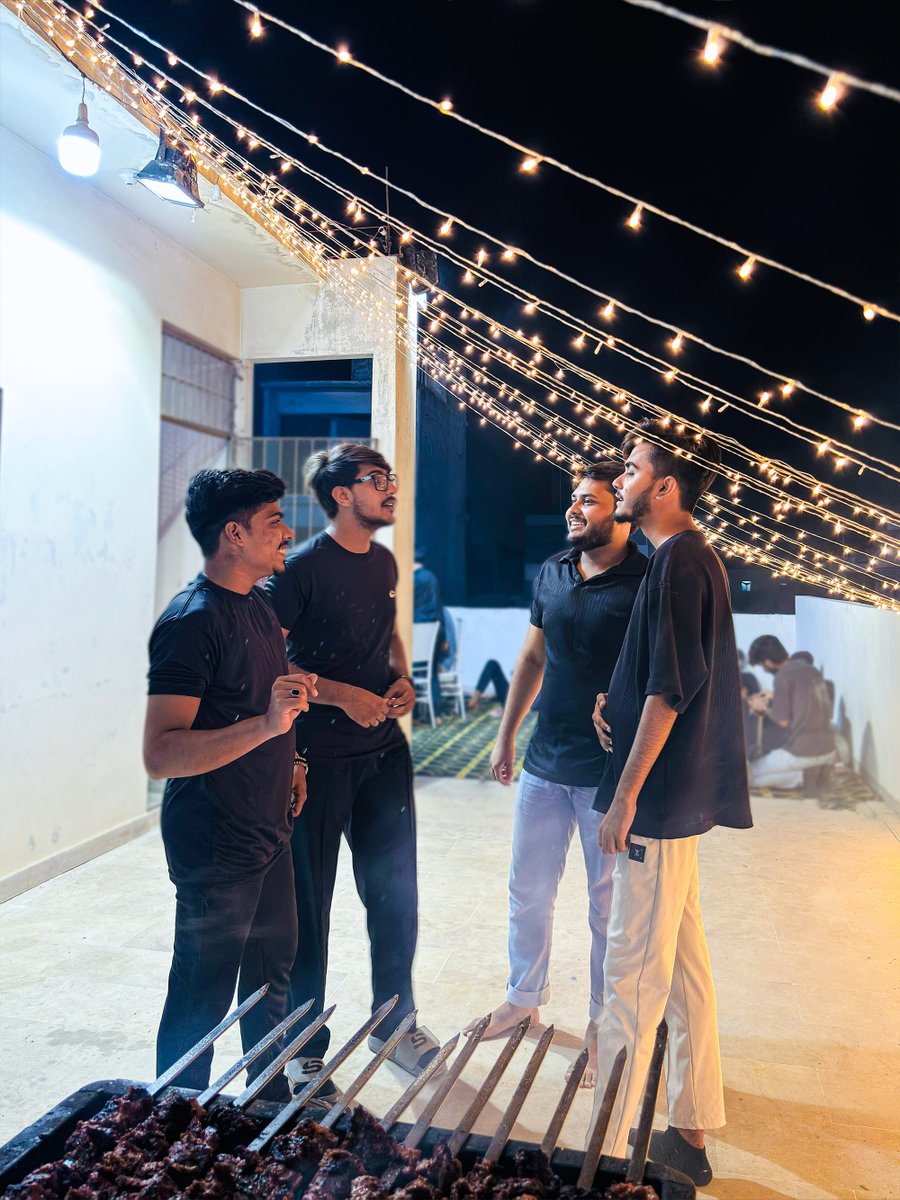 digitalride_ltd's tweet photo. Work hard, Grill harder 🤩
BBQ night with the Digital Ride squad = food, fun, and pure vibes! Grateful for this amazing team that knows how to balance deadlines with delicious bites and laughter. 
#DigitalRide #BBQ #TeamBonding #WorkCulture #BBQNight https://t.co/azjdGuPnQK