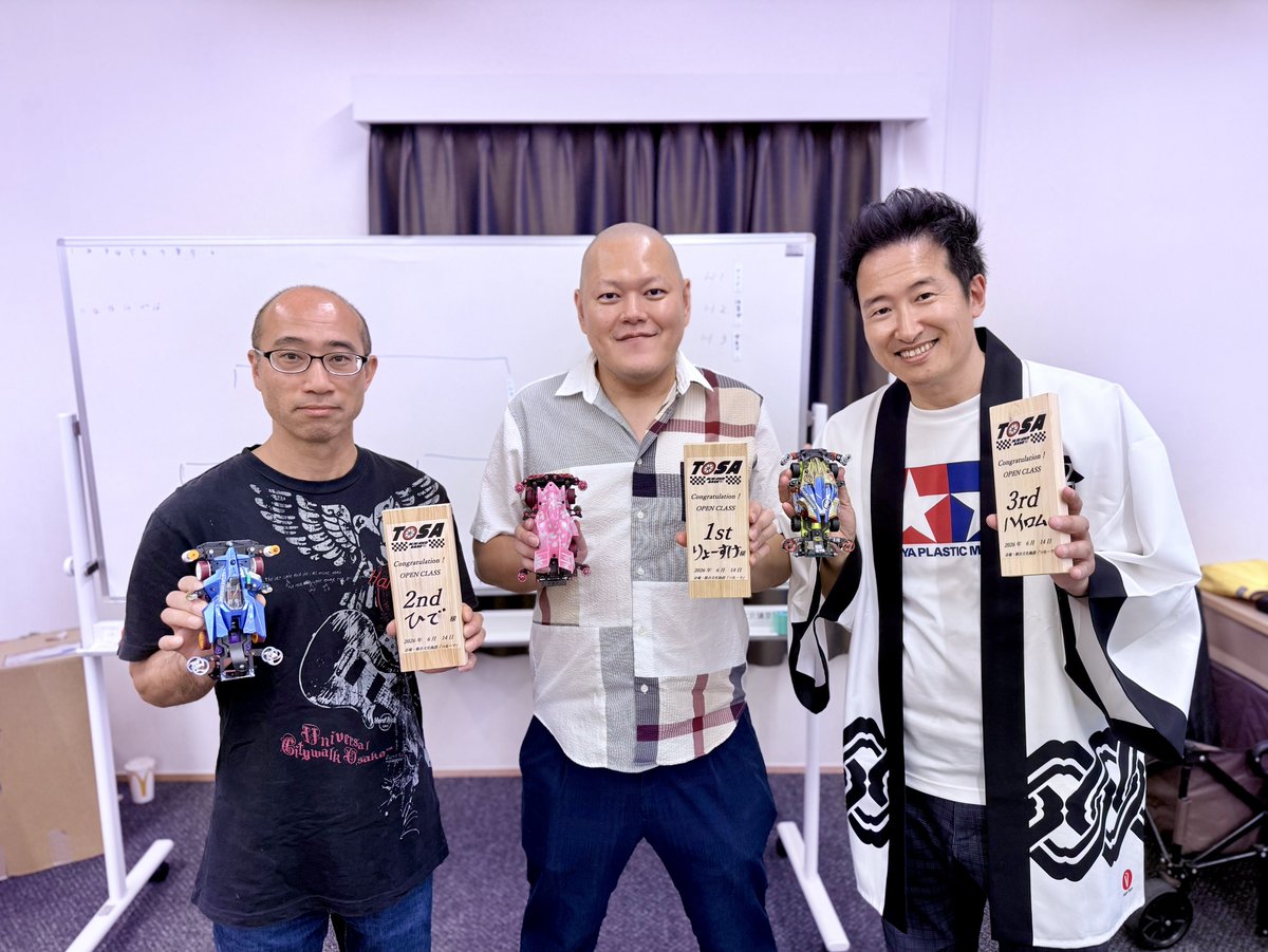 TMB3249's tweet photo. 土佐ミニ四駆ベース
Meetup Running2026-27
6月レース

リザルト

オープンクラス
🥇りょーすけ選手
🥈ヒデ選手
🥉ハイロム選手 https://t.co/WaRvJDD0Hc