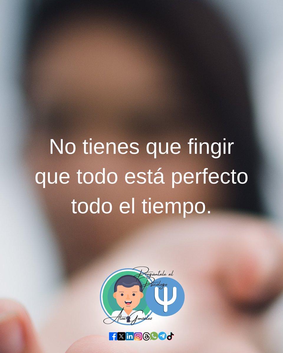 PreguntaleAlex's tweet photo. A veces, a mitad de la semana, el peso de la rutina, las clases, las juntas o los pendientes se acumula en los hombros.

Crea tu espacio seguro para desahogarte de lo que te ha pesado esta semana. 

#PregúntaleAlPsicólogo #EspacioSeguro #SaludMental #Bienestar https://t.co/U8AvJGLily
