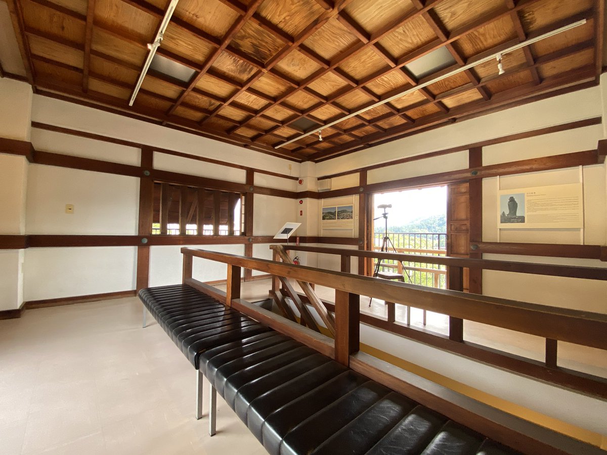 kokoper13's tweet photo. 岐阜神岡城
1564年武田信玄公の命により築城
昭和45年に三井鉱山が再現(資料がないので大山城を参考に)
中はコンクリート、外は木造、外観はなかなかオシャレ https://t.co/JqDkAednhU