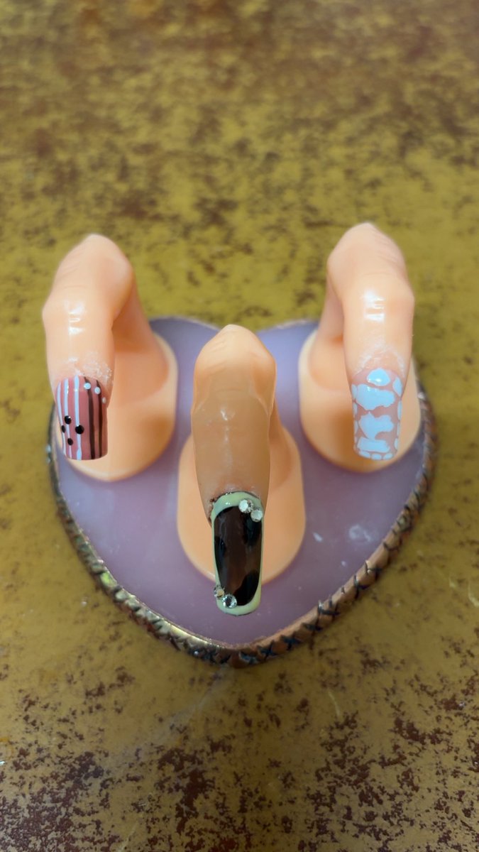 Monica_NailTech's tweet photo. I love challenging myself 💅🏾✨ getting better &amp; better 🧘🏾‍♀️🥰 https://t.co/McYqlZtyXs