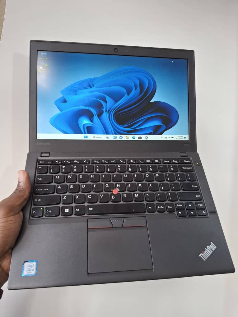 YankhoChipileII's tweet photo. Lenovo Thinkpad X260
- Core i5-6300U
- 8GB RAM
- 2.5GHz base speed 
- 500GB HDD 
- 2 cores &amp; 4 logical processors 
Price:MK650,000
BT

retweet 🙏🏼 https://t.co/W5O2wb5Xei