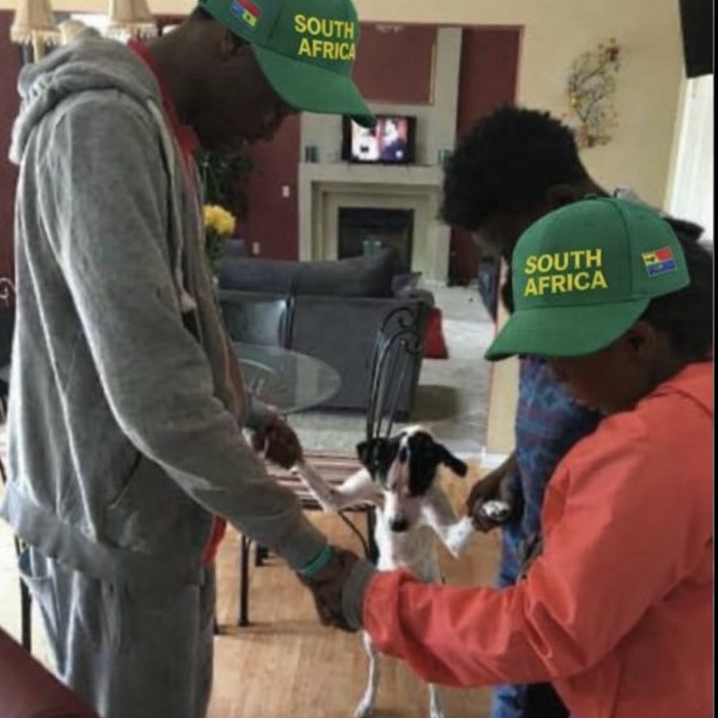 SiyabongaOnX's tweet photo. Bafana day! https://t.co/xGvtz0twEJ
