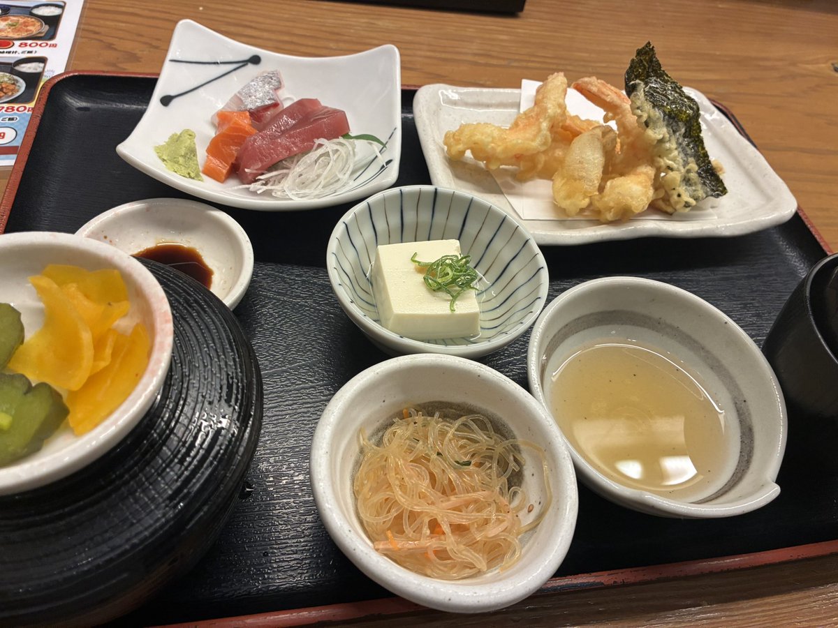 shatusikakinai's tweet photo. 主には、昼休憩を取る時間がキショすぎることが減点対象らしい https://t.co/xByOdFi19e