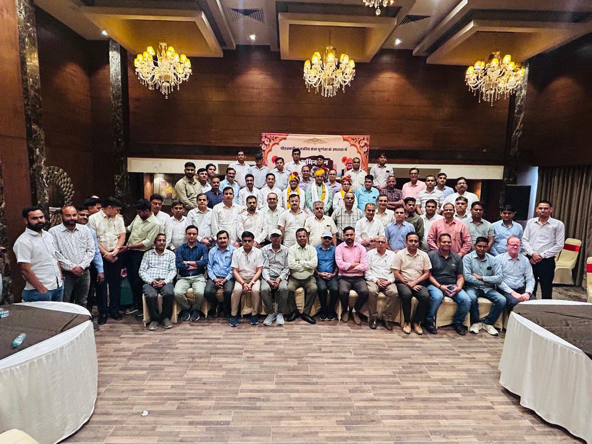 sumerkhatana_'s tweet photo. IG - 01 (intellectual get together-01) 
जयपुर मे पधारे सभी साथियों का हार्दिक आभार 
@MohanSihag24 @DrBLBhahada @jaipur_resla @omphistory11481 @JayeshP28633595 https://t.co/hhT5Stnmh6