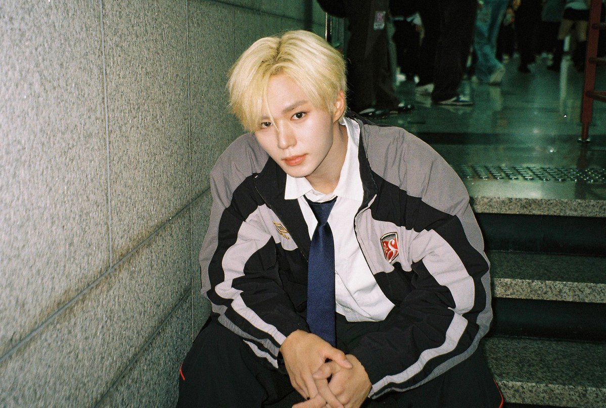 haoseoarchive's tweet photo. school love affair https://t.co/a39CWphf5t