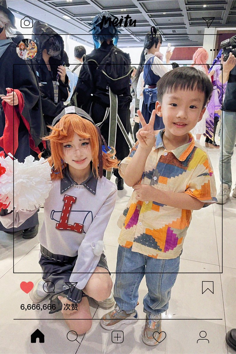 Farem12345's tweet photo. Just spent the most fun day at the city's comic con! Got my favorite anime autograph, met tons of cool creators, and now my bag is full of exclusive merch—10/10 would do this again tomorrow ， https://t.co/c66FWAHyCd