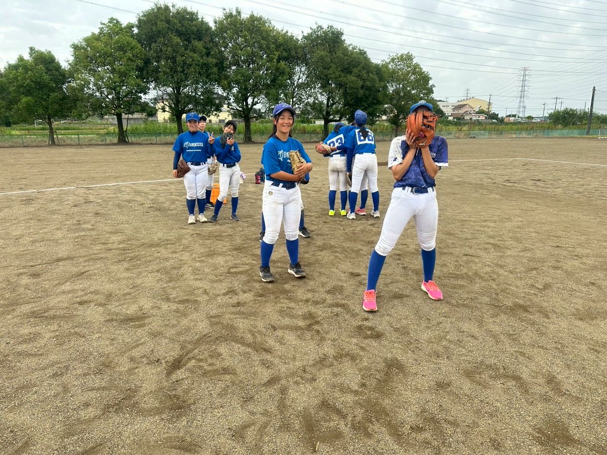 AGEKKEYOUTH's tweet photo. 【今週末の予定🗓️⚾️】

☀️6月20日(土)
   ヴィーナスリーグ
🆚むさし野硬式野球団オールシャインズ
📍中栄信金スタジアム秦野🏟️
🕘15:00 プレイボール

☀️6月21日(日) 
　練習試合
🆚成美学園高等学校
📍三和高校🏟️
🕘8:00〜18:00 https://t.co/F0tyxRxixm