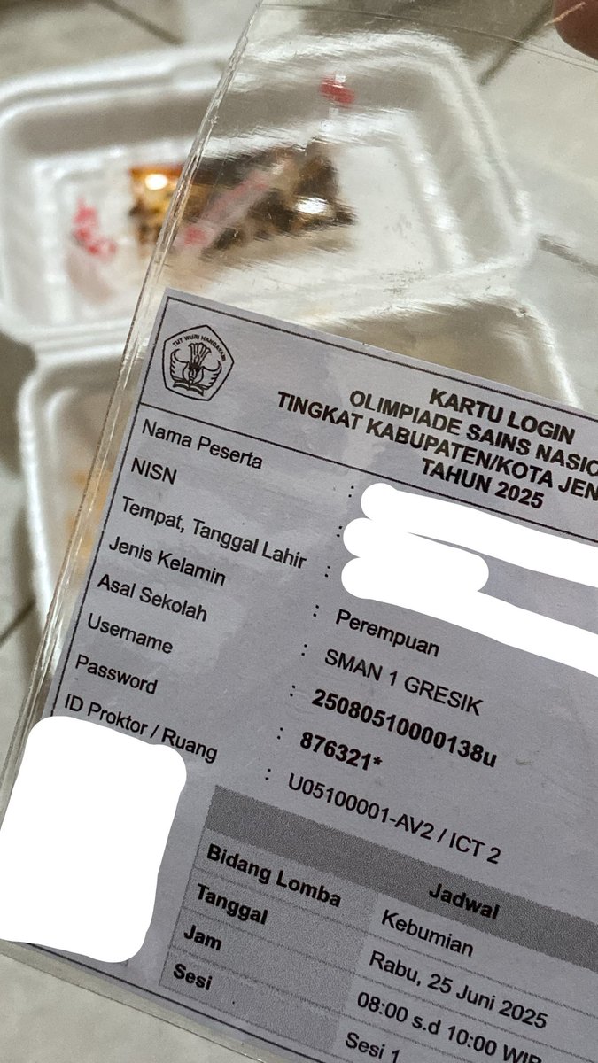 cicasstudt's tweet photo. bisa balik ngejar osn aja ga sih, 100x jg ku jabanin😭 https://t.co/aqZ2QJi3hT