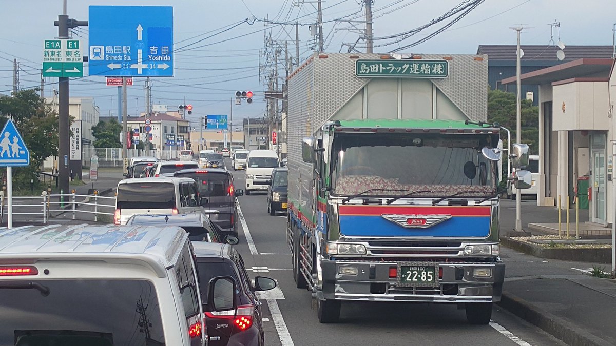 AtmFwasyon's tweet photo. 久々に走ってるの見た https://t.co/5g2VtYnmjK